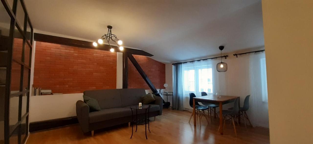 Old Town Apartment ทาร์นูฟ ภายนอก รูปภาพ